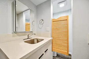 3025 N 32nd St, Phoenix, AZ 85018 - Photo 11