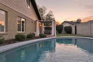 2644 E Sylvia St, Phoenix, AZ 85032 - Photo 35