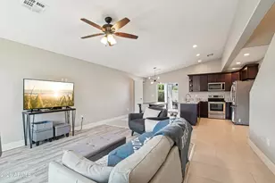 2644 E Sylvia St, Phoenix, AZ 85032 - Photo 7