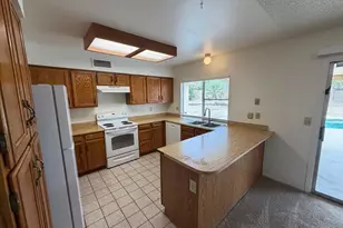 5102 E Bannock St, Phoenix, AZ 85044 - Photo 3