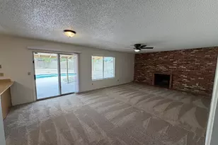 5102 E Bannock St, Phoenix, AZ 85044 - Photo 9