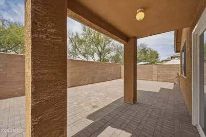 21862 N 40th Place, Phoenix, AZ 85050 - Photo 19