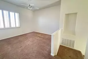 4906 E Hamblin Dr, Phoenix, AZ 85054 - Photo 13