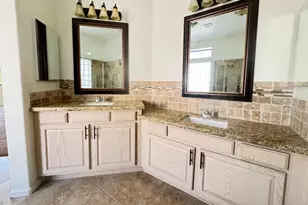 4906 E Hamblin Dr, Phoenix, AZ 85054 - Photo 11