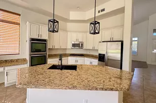 4906 E Hamblin Dr, Phoenix, AZ 85054 - Photo 5