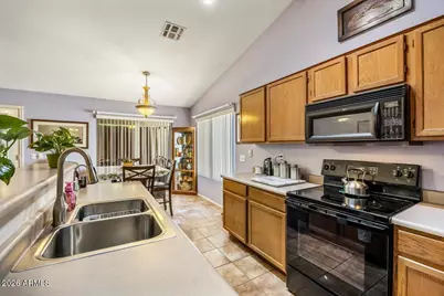 49 W Ivanhoe Street, Gilbert, AZ 85233 - Photo 13
