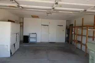 8553 W Sierra Vista Dr, Glendale, AZ 85305 - Photo 13