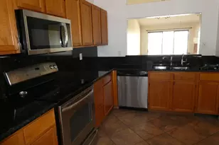8553 W Sierra Vista Dr, Glendale, AZ 85305 - Photo 5