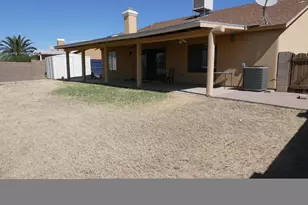 8553 W Sierra Vista Dr, Glendale, AZ 85305 - Photo 17