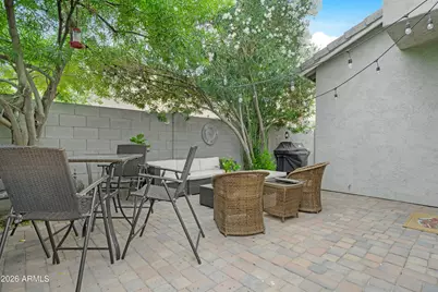 1802 E Donner Drive, Phoenix, AZ 85042 - Photo 35