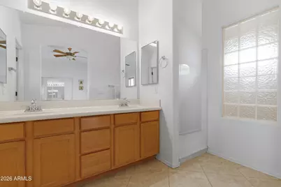 1802 E Donner Drive, Phoenix, AZ 85042 - Photo 25