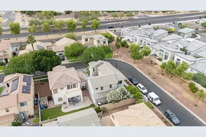 1802 E Donner Drive, Phoenix, AZ 85042 - Photo 43