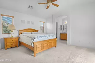 1802 E Donner Dr, Phoenix, AZ 85042 - Photo 23