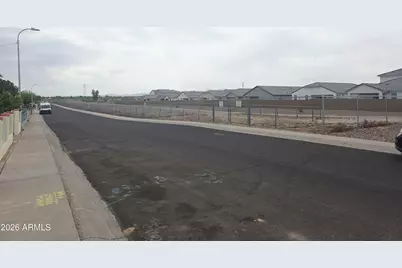 12531 W Rio Vista Lane, Avondale, AZ 85323 - Photo 3