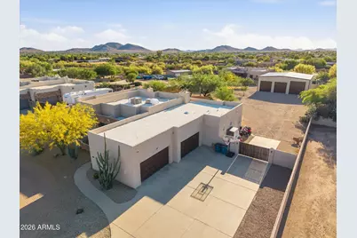 39306 N 2nd Place, Desert Hills, AZ 85086 - Photo 3