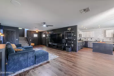731 E Reflection Place, Chandler, AZ 85286 - Photo 7