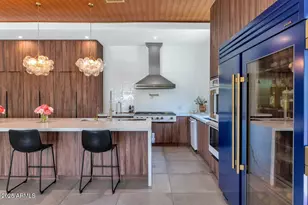 5812 N 44th Pl, Phoenix, AZ 85018 - Photo 15