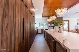 5812 N 44th Pl, Phoenix, AZ 85018 - Photo 13