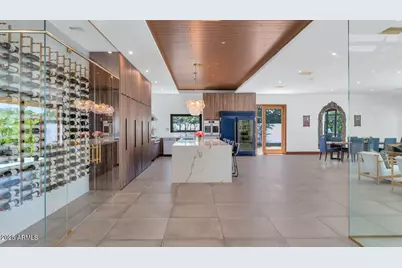 5812 N 44th Place, Phoenix, AZ 85018 - Photo 11