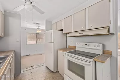 3104 E Broadway Road #76, Mesa, AZ 85204 - Photo 9