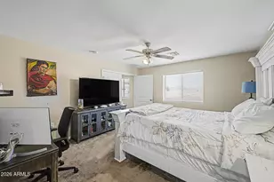 8225 S 5th Ln, Phoenix, AZ 85041 - Photo 15