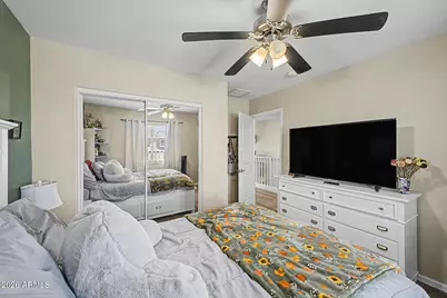 8225 S 5th Lane, Phoenix, AZ 85041 - Photo 25