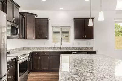 13607 W Briles Road, Peoria, AZ 85383 - Photo 15