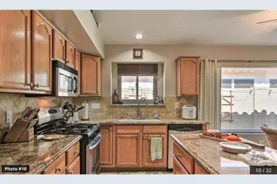 17211 N Cassi Drive, Surprise, AZ 85374 - Photo 9