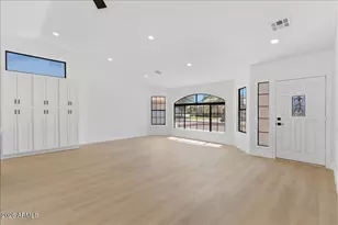 816 E Courtney Ln, Tempe, AZ 85284 - Photo 5