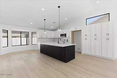 816 E Courtney Lane, Tempe, AZ 85284 - Photo 11