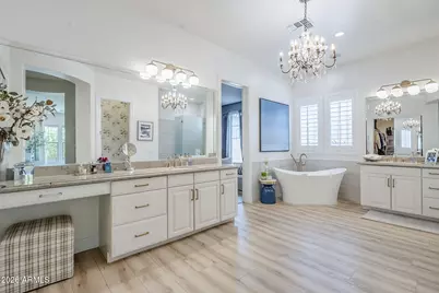 9272 E Desert Village Drive, Scottsdale, AZ 85255 - Photo 7