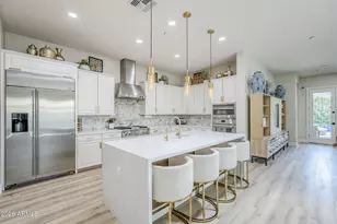 9272 E Desert Village Dr, Scottsdale, AZ 85255 - Photo 3