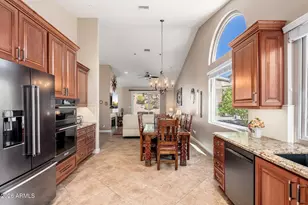 762 E Verbena Dr, Phoenix, AZ 85048 - Photo 9