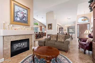 762 E Verbena Drive, Phoenix, AZ 85048 - Photo 13