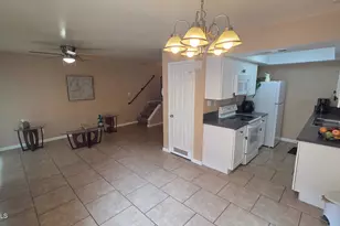 286 W Palomino Dr, Chandler, AZ 85225 - Photo 3