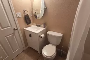 286 W Palomino Dr, Chandler, AZ 85225 - Photo 21