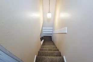 286 W Palomino Dr, Chandler, AZ 85225 - Photo 19