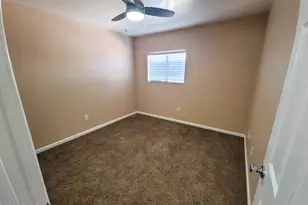 286 W Palomino Dr, Chandler, AZ 85225 - Photo 25