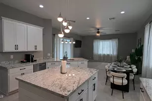 7517 N 86th Ave, Glendale, AZ 85305 - Photo 15