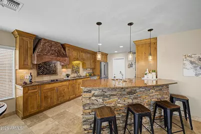 2227 E Parkside Lane, Phoenix, AZ 85024 - Photo 9