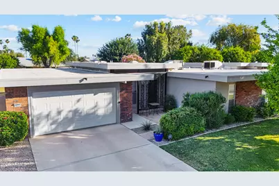10333 W Highwood Lane, Sun City, AZ 85373 - Photo 1