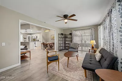 10333 W Highwood Lane, Sun City, AZ 85373 - Photo 11