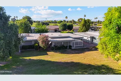 10333 W Highwood Lane, Sun City, AZ 85373 - Photo 29
