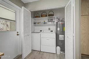 10333 W Highwood Ln, Sun City, AZ 85373 - Photo 23