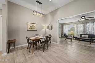 10333 W Highwood Ln, Sun City, AZ 85373 - Photo 9