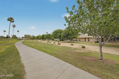 10333 W Highwood Lane, Sun City, AZ 85373 - Photo 41