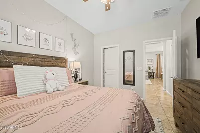 25826 N 122nd Lane, Peoria, AZ 85383 - Photo 17