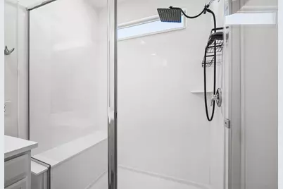 12406 W Northview Avenue, Glendale, AZ 85307 - Photo 13