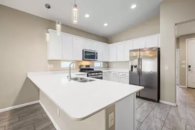 12406 W Northview Avenue, Glendale, AZ 85307 - Photo 5