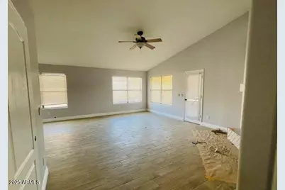 12817 W Alvarado Road, Avondale, AZ 85392 - Photo 7